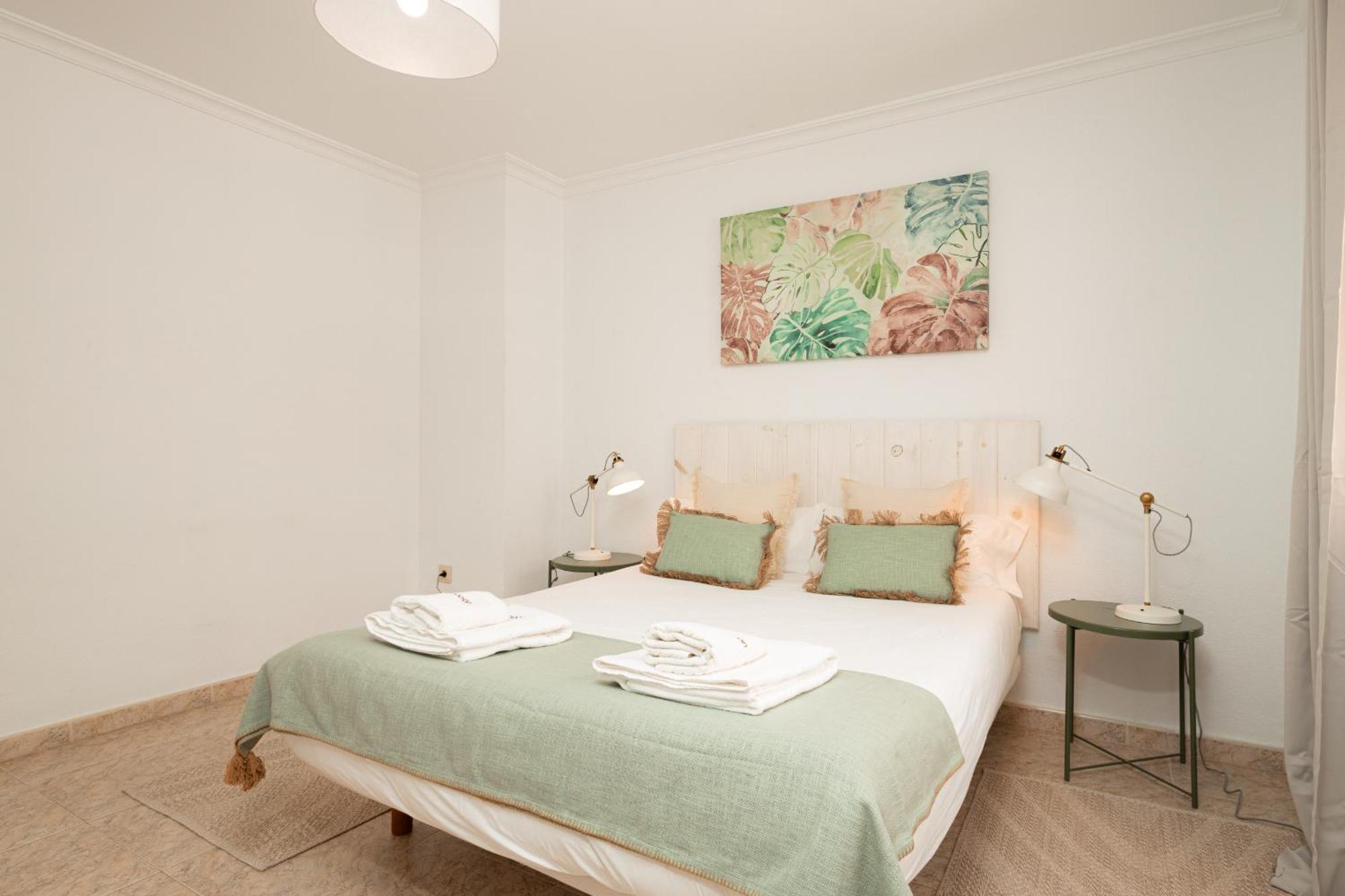 Apartmán C103 - Sunny Terrace, Old Town Views Màlaga Exteriér fotografie