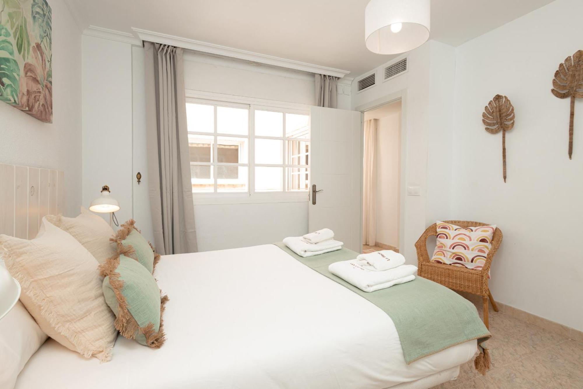 Apartmán C103 - Sunny Terrace, Old Town Views Màlaga Exteriér fotografie